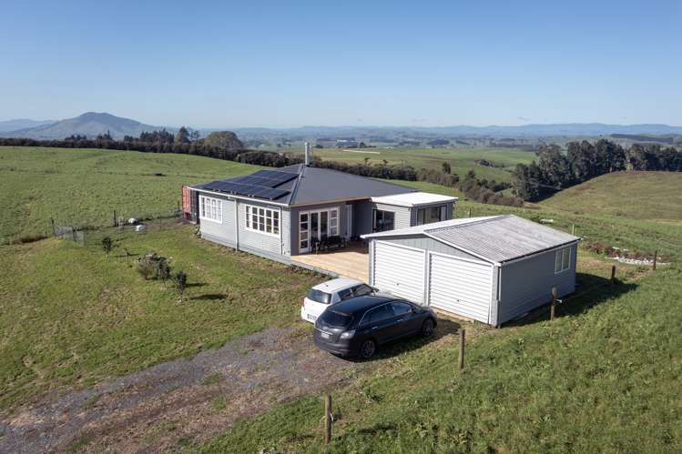 272 Ngutunui Road Puketotara_23