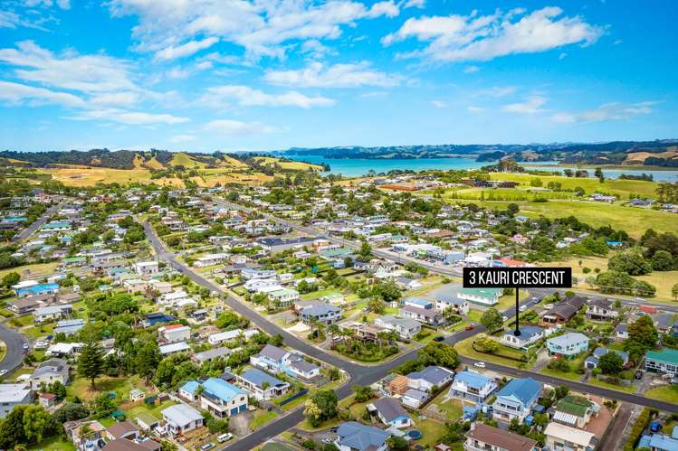 3 Kauri Crescent Snells Beach_16