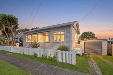 31 & 33 Princes Avenue_1