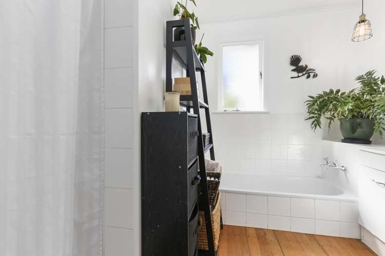 30 Nile Road Kelston_7