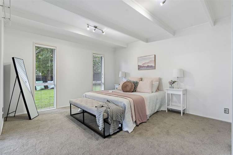 10 Sanctuary Point Sunnyhills_35