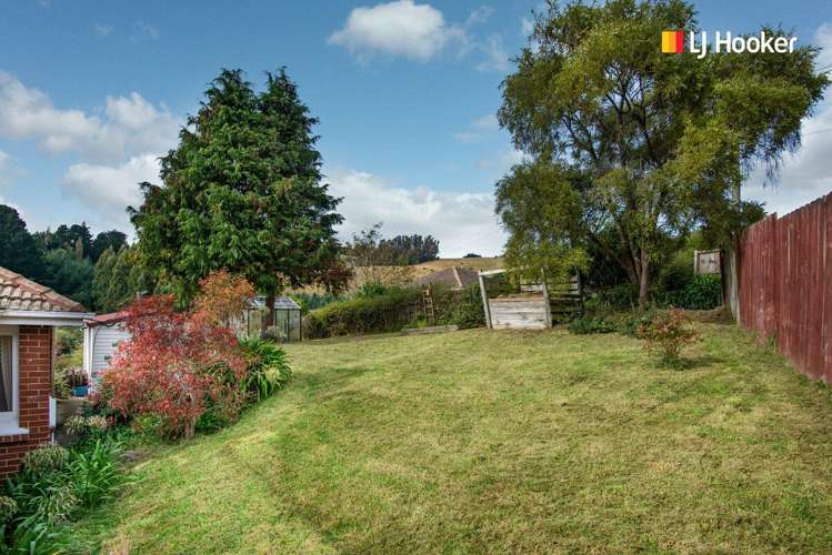 8 Corbett Street Green Island_24