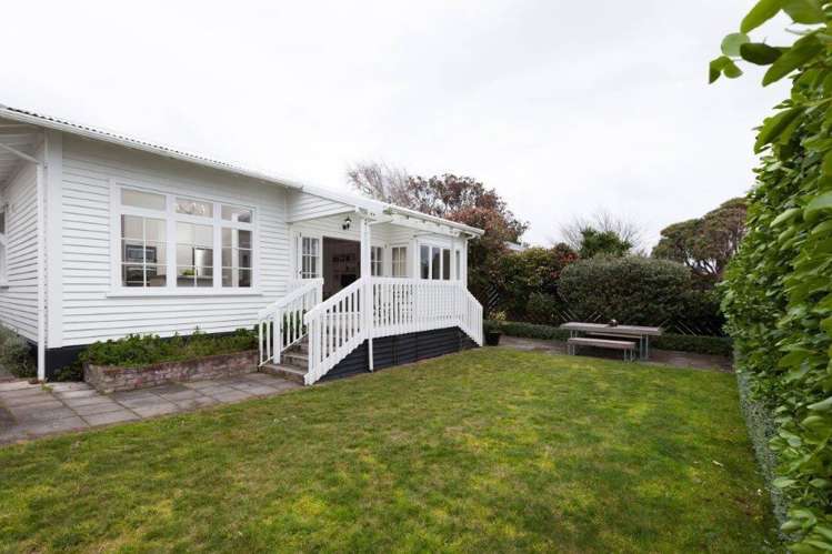 87 Pendarves Street New Plymouth Central_23