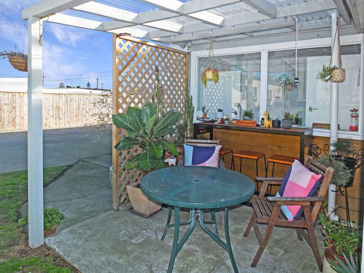 5 Huia Street Foxton Beach_21