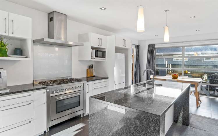 1/42 Seymour Street Hornby_1