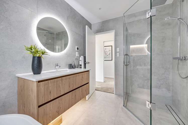 14 Pakirikiri Street Long Bay_15