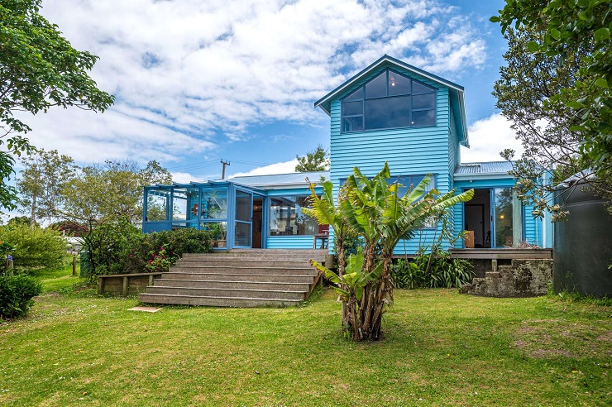 Sold in a day: Waiheke house sells for $105,000 over asking price