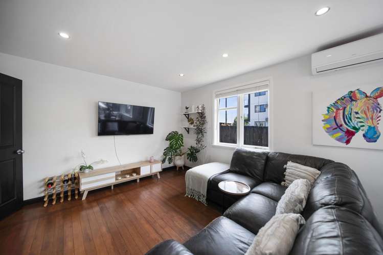 1/54 East Street Papakura_7