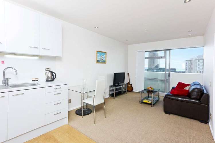27d/16 Gore Street Auckland Central_6