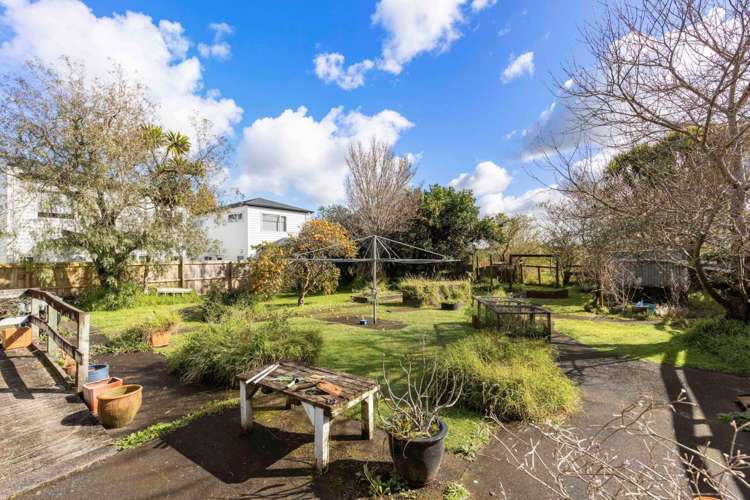 16 Berwyn Avenue Takanini_11