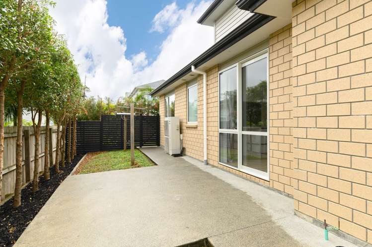 7 Ngaroma House Drive Hobsonville_11