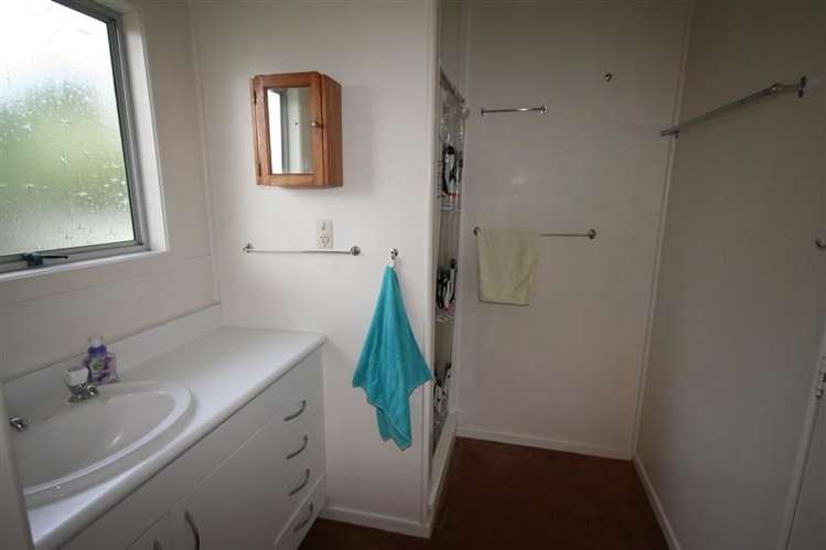 102 Brook Place Whangamata_9