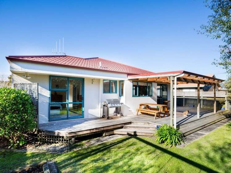 40 Dalfield Place Highbury_0