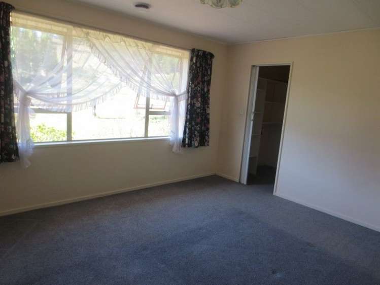 23 Arnott Street Alexandra_12