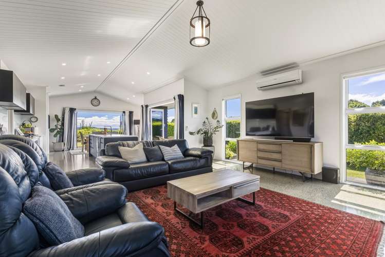 3 Lacebark Drive Kinloch_11