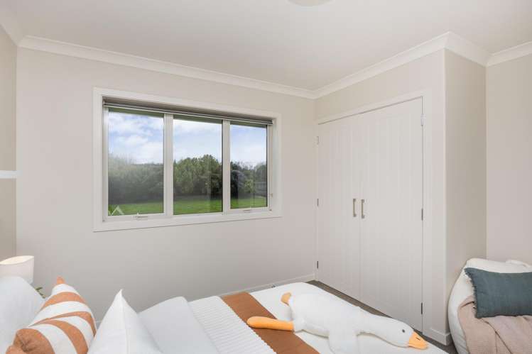 75 Reid Line West Feilding_23