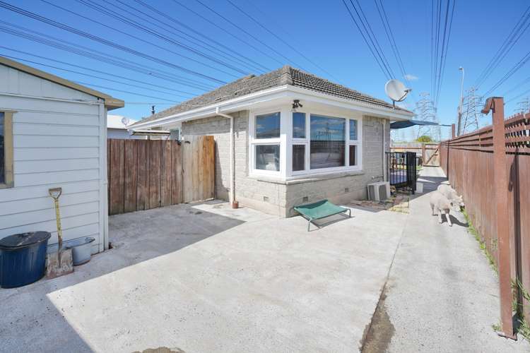 1/40 Roberts Road Hei Hei_16