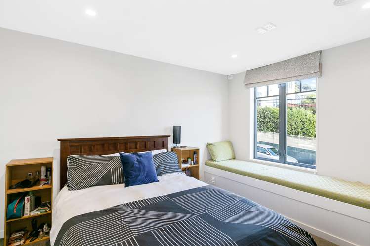 65 Austin Street Mount Victoria_16