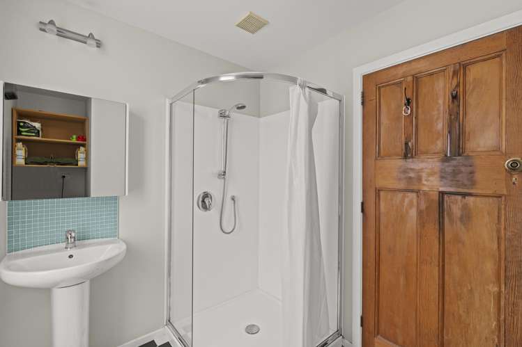 10 Roosevelt Avenue Saint Albans_9