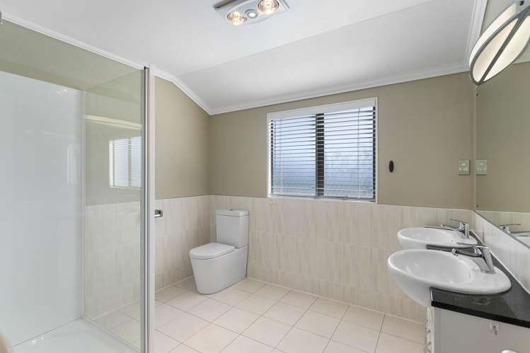 30 Scarlet Oak Drive Schnapper Rock_22