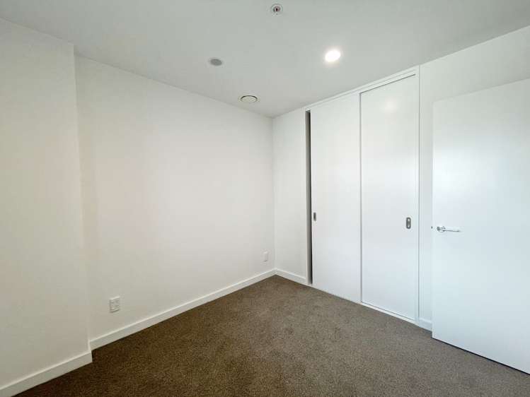 202/19 Rawene Road 10868_10