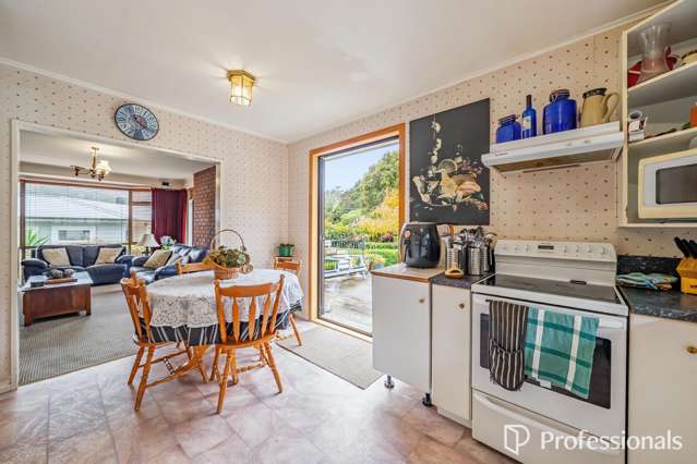 13 Sunny Grove Wainuiomata_4