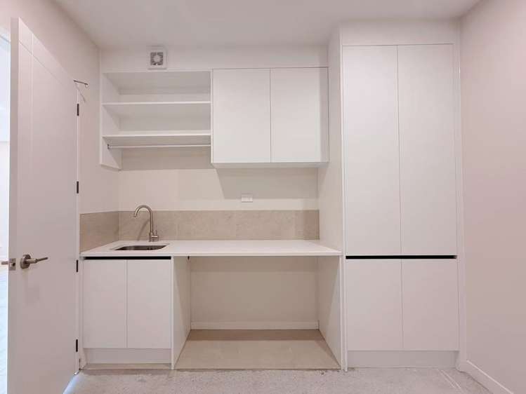 6D Clinton Avenue 1801_16