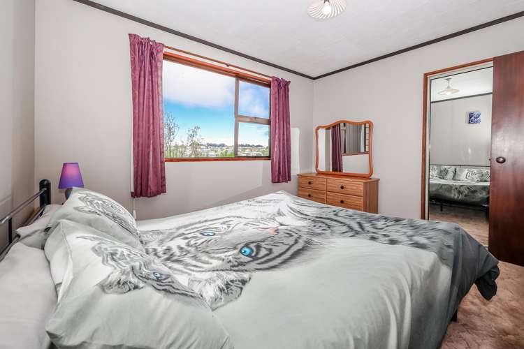 49 Nottingham Crescent Calton Hill_18