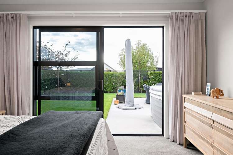 2 Probert Crescent Chartwell_12