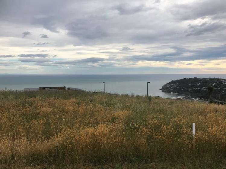 14 Teviotdale Way Richmond Hill_8