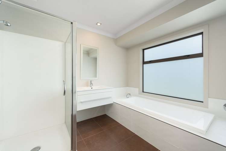 29 Paradise Place Matua_18