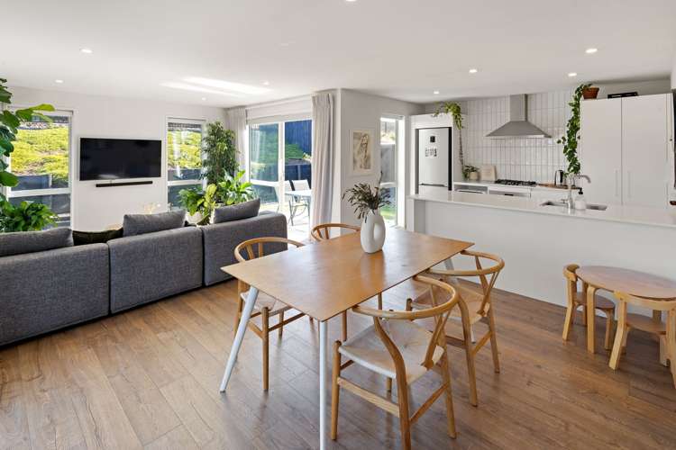 13 Temepara Drive Temple View_3