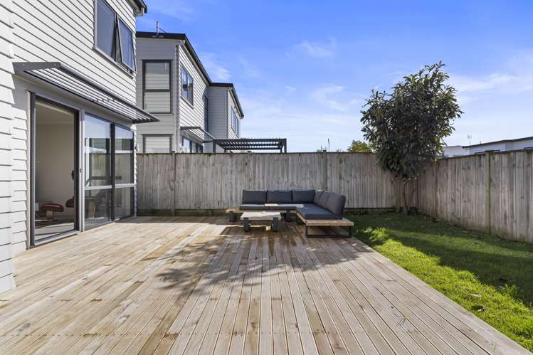 14 Costa Viva Crescent Karaka_8