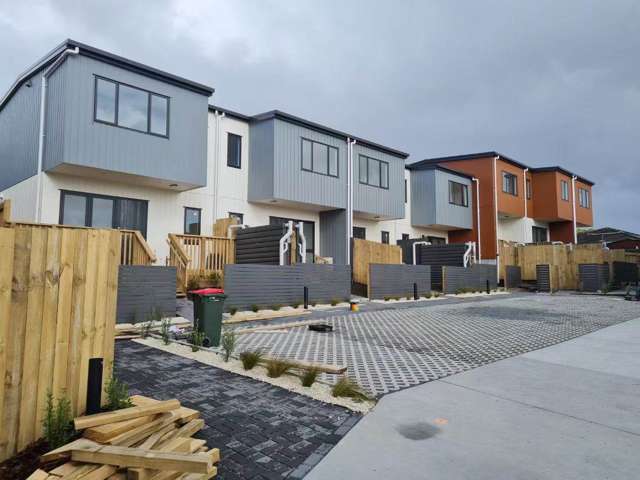 Investor Alert: Near-New Townhouse, Strong Yield