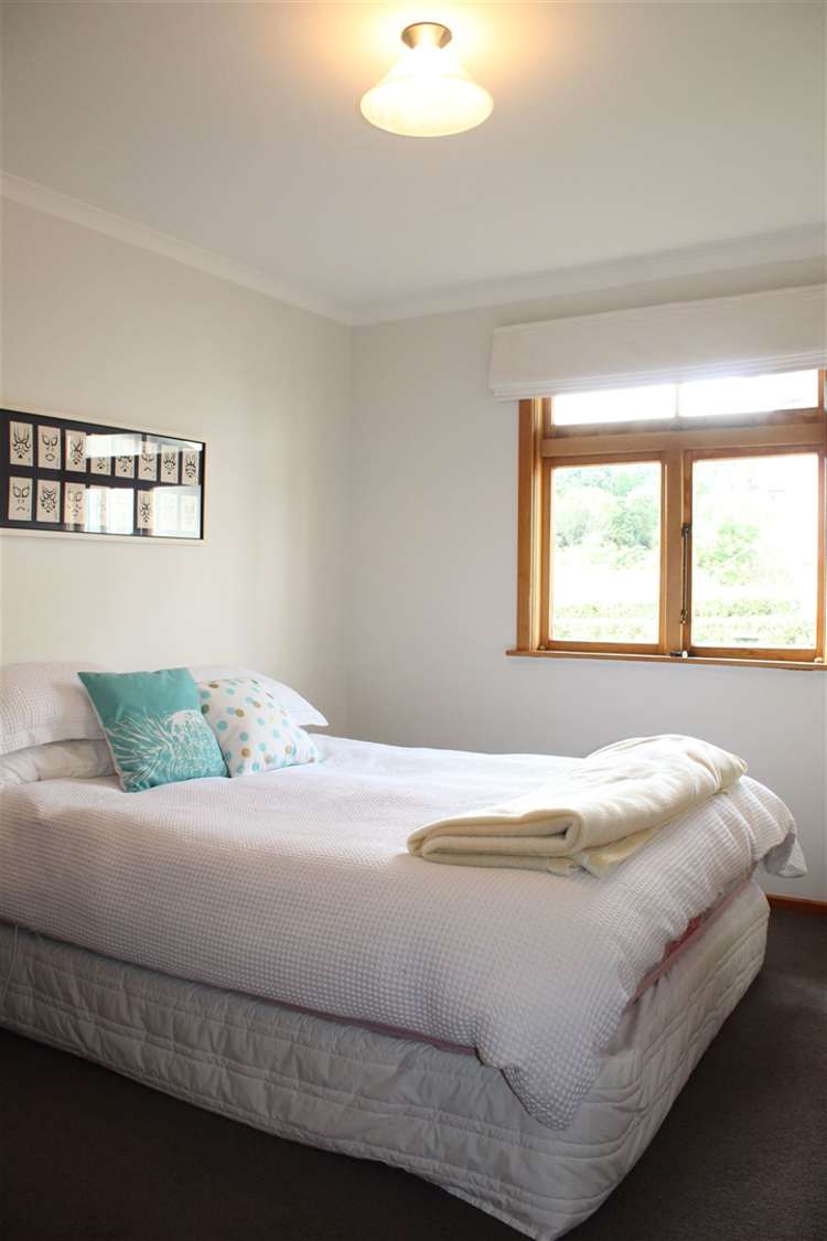 17 Dundonald Street Tainui_11