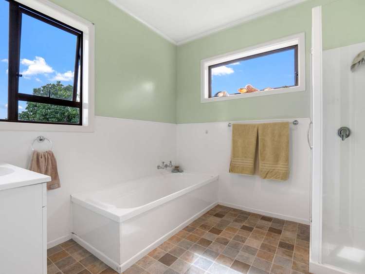 128 Kaiaua Road Kaiaua_11