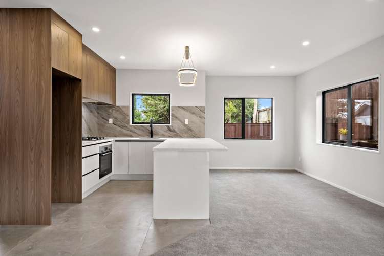 56 Angelo Avenue Howick_10