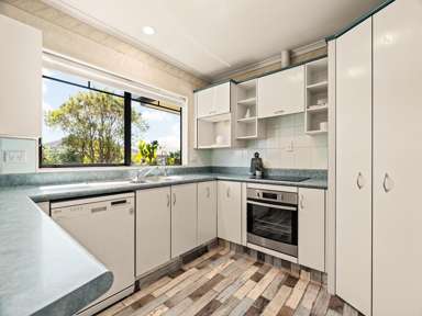 2 Luculia Drive_3