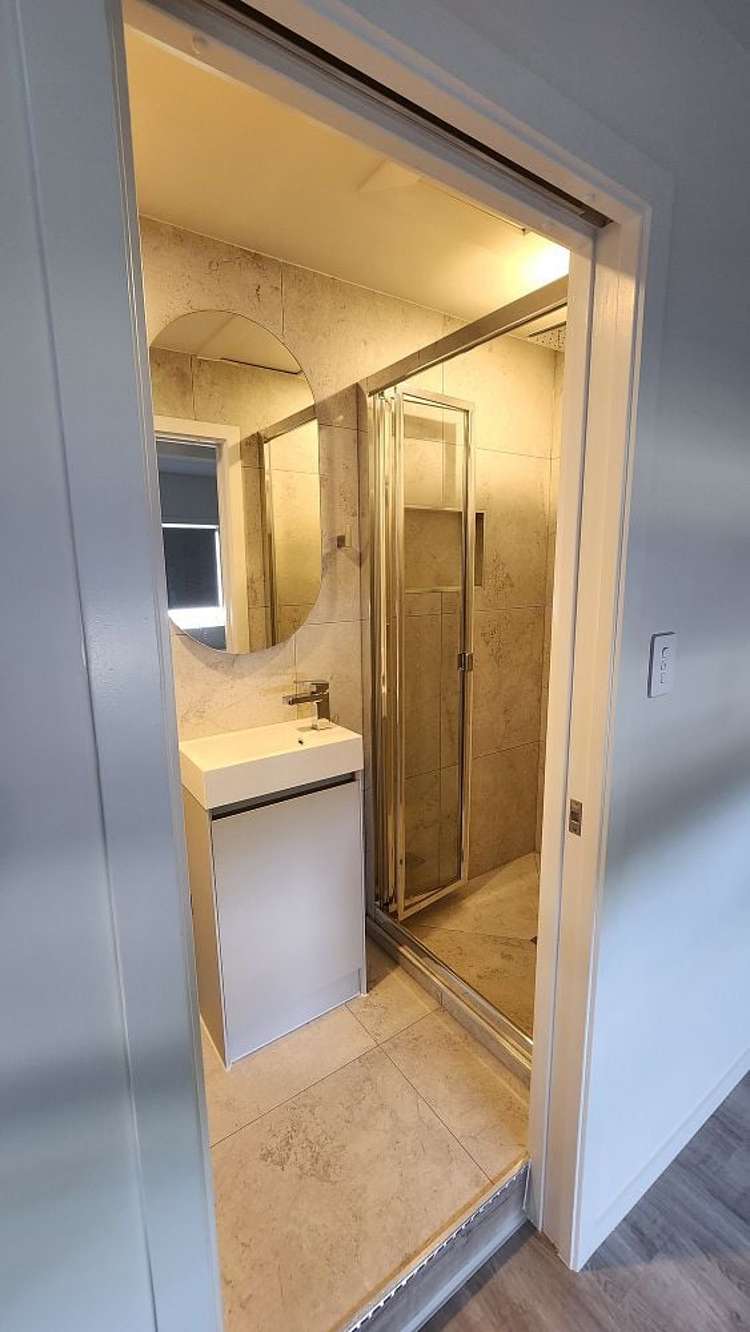 5A Charmaine Road Torbay_13