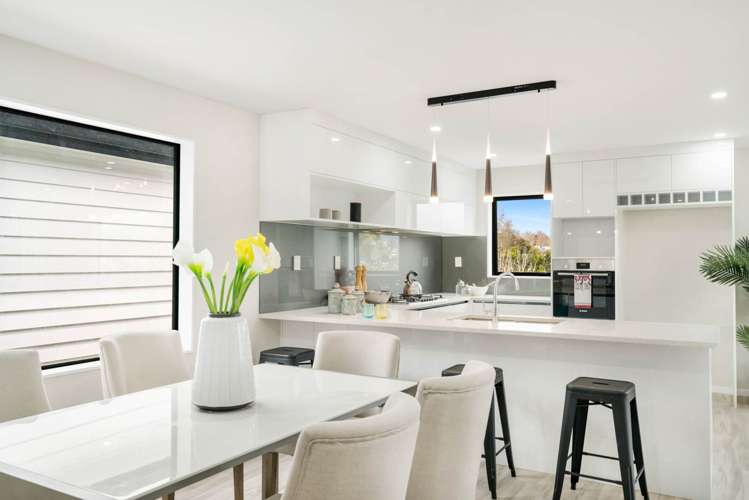 8a Takapu Street Henderson_6