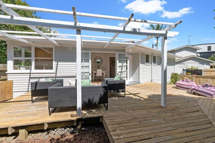 10 Bacot Place Howick_16