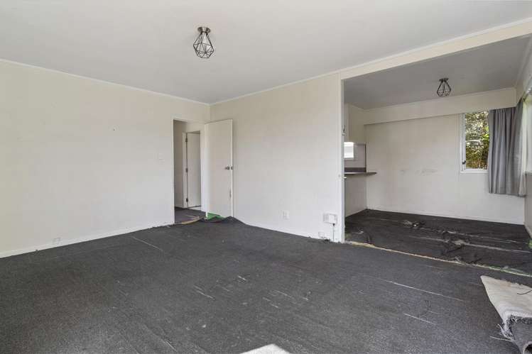 15 Gibbons Road Weymouth_5