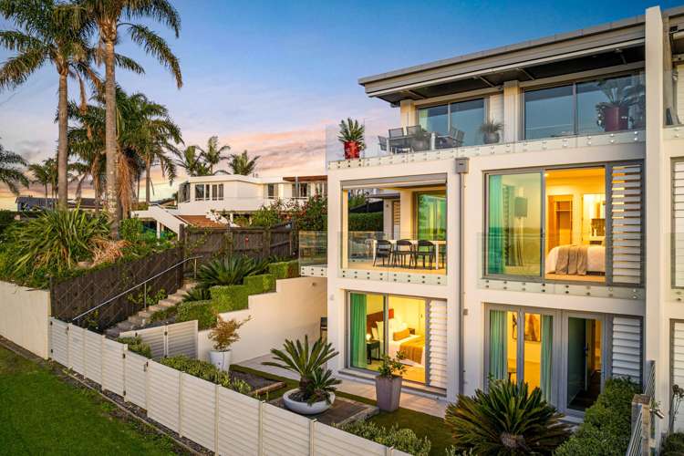 3/42 Bramley Drive Farm Cove_24