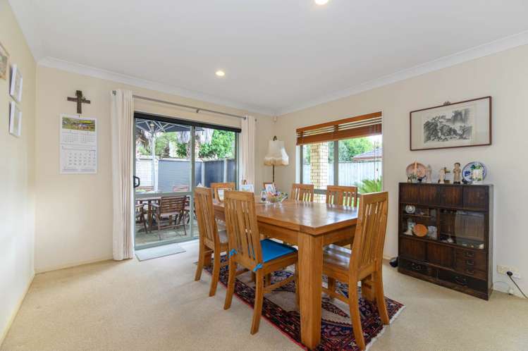 1 Mary Forgham Drive Greenhithe_18