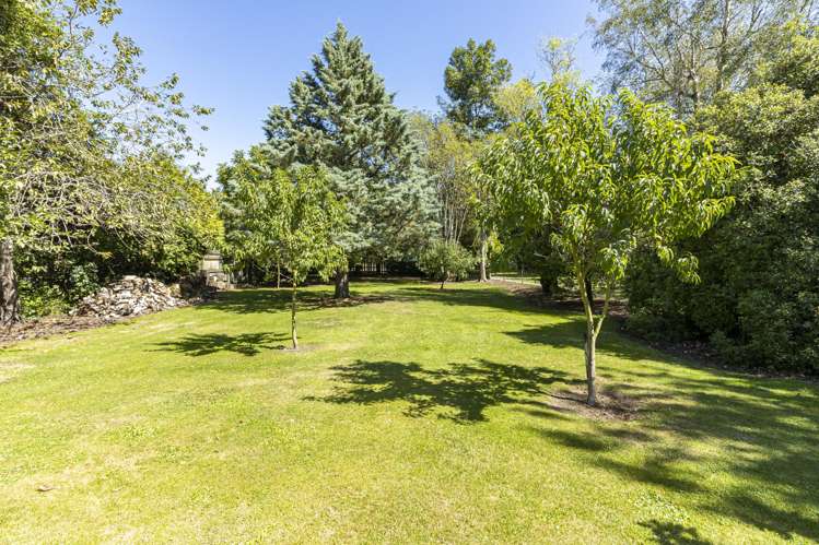 1204 Peel Forest Road Mesopotamia_2