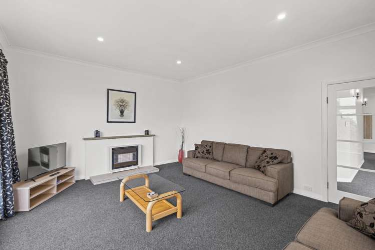 141 Carlton Avenue Springvale_5
