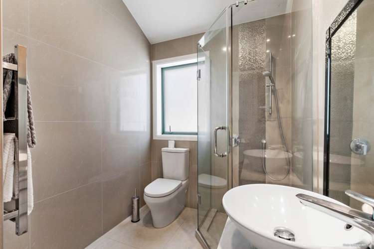 18a Laurina Road Sunnynook_16