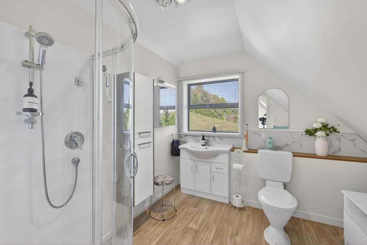 25 Hanawera Ridge Road Manakau_24