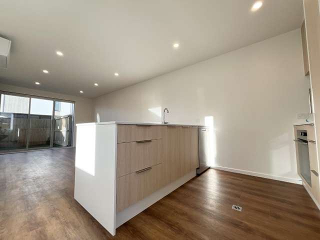 3/111 Neville Street 10222_3