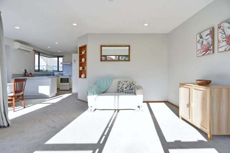 1/11 Owens Terrace Upper Riccarton_12